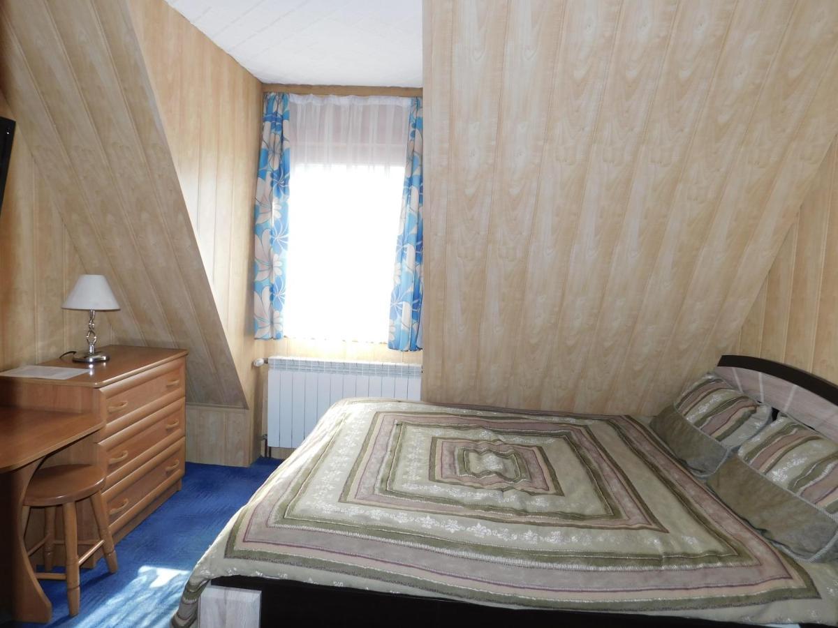 Pokoje Goscinne Monika Zakopane Exterior foto